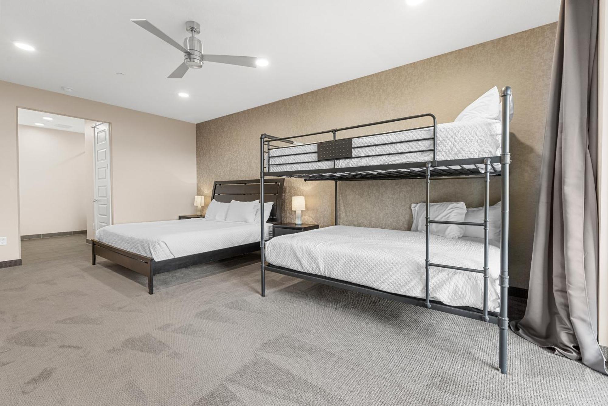 Vacation Rentals At Sand Hollow Resort 허리케인 외부 사진