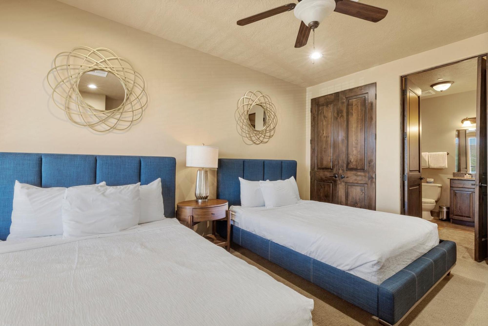 Vacation Rentals At Sand Hollow Resort 허리케인 외부 사진